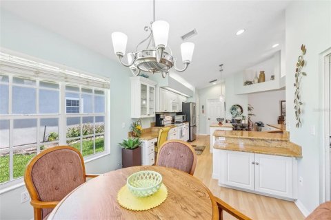Villa ou maison à vendre à Tavares, Floride: 3 chambres, 151.8 m2 № 2413402 - photo 9