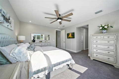Casa en venta en Wesley Chapel, Florida, 4 dormitorios, 240.71 m2 № 1909847 - foto 25