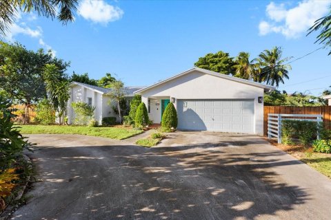 Casa en venta en West Park, Florida, 3 dormitorios, 187.94 m2 № 1967062 - foto 4