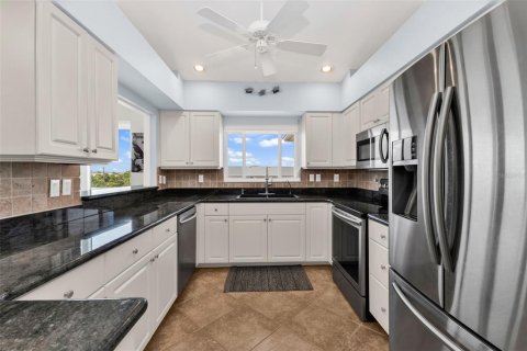 Condo in Punta Gorda, Florida, 3 bedrooms  № 2379795 - photo 20