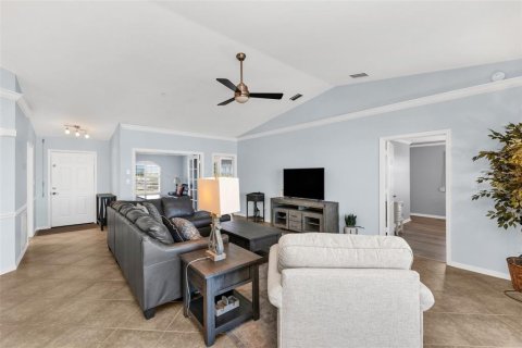 Condo in Punta Gorda, Florida, 3 bedrooms  № 2379795 - photo 12