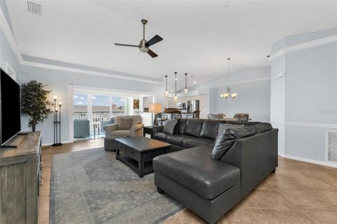 Condo in Punta Gorda, Florida, 3 bedrooms  № 2379795 - photo 10
