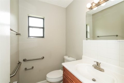 House in Tampa, Florida 3 bedrooms, 113.15 sq.m. № 1846575 - photo 14