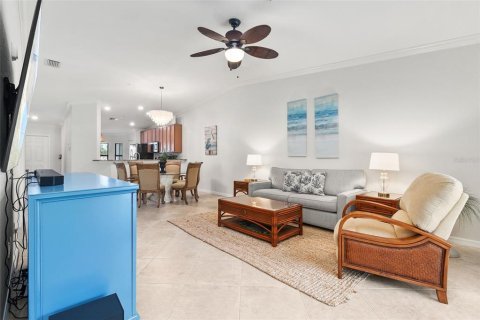 Copropriété à vendre à Bradenton, Floride: 2 chambres, 159.42 m2 № 1858473 - photo 10