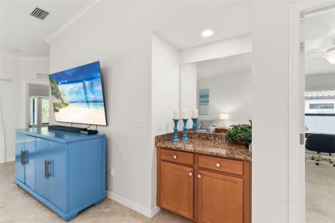 Copropriété à vendre à Bradenton, Floride: 2 chambres, 159.42 m2 № 1858473 - photo 7