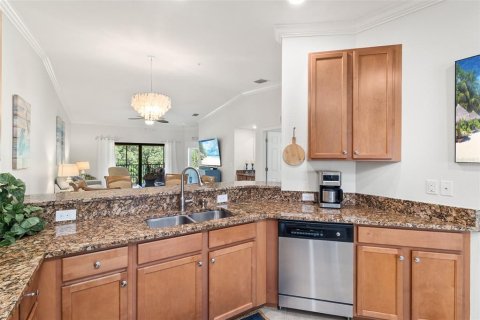Condominio en venta en Bradenton, Florida, 2 dormitorios, 159.42 m2 № 1858473 - foto 5