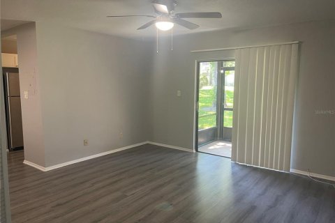 Copropriété à louer à Longwood, Floride: 1 chambre, 61.87 m2 № 2156441 - photo 3