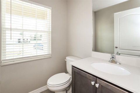 House in Poinciana, Florida 4 bedrooms, 172.05 sq.m. № 1268341 - photo 14