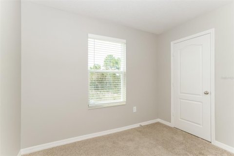 House in Poinciana, Florida 4 bedrooms, 172.05 sq.m. № 1268341 - photo 13