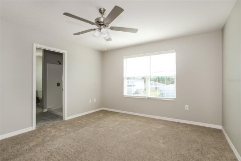 House in Poinciana, Florida 4 bedrooms, 172.05 sq.m. № 1268341 - photo 8