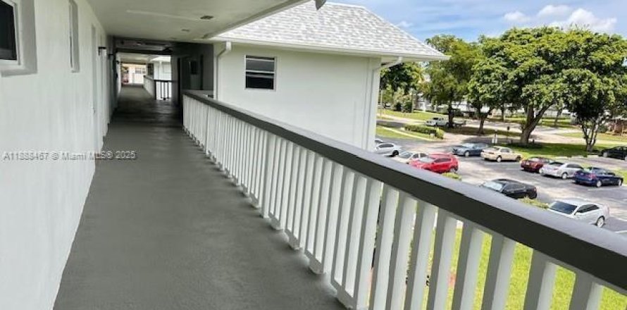 Condo in Hollywood, Florida, 1 bedroom  № 1942315
