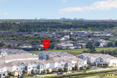Adosado en venta en Winter Garden, Florida, 4 dormitorios, 172.8 m2 № 2320862 - foto 5