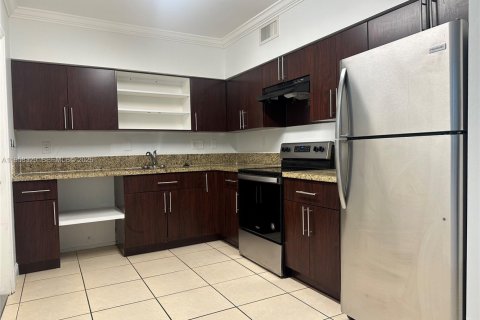 Apartment in Hollywood, Florida 1 bedroom № 2020713 - photo 4