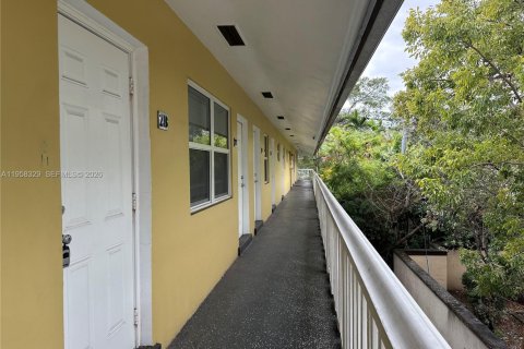 Apartment in Hollywood, Florida 1 bedroom № 2020713 - photo 24