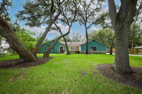 Casa en venta en Winter Springs, Florida, 5 dormitorios, 234.39 m2 № 2210072 - foto 2