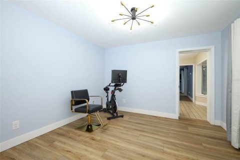 Casa en venta en Winter Springs, Florida, 5 dormitorios, 234.39 m2 № 2210072 - foto 23