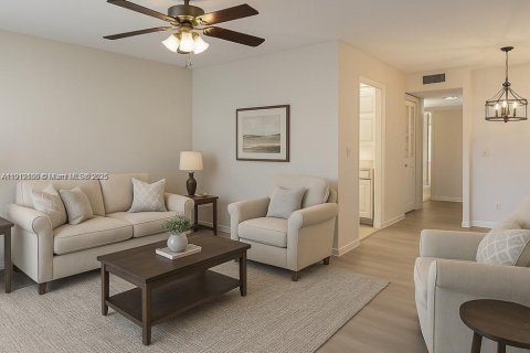 Condominio en venta en Pembroke Pines, Florida, 1 dormitorio, 63.64 m2 № 1975685 - foto 4