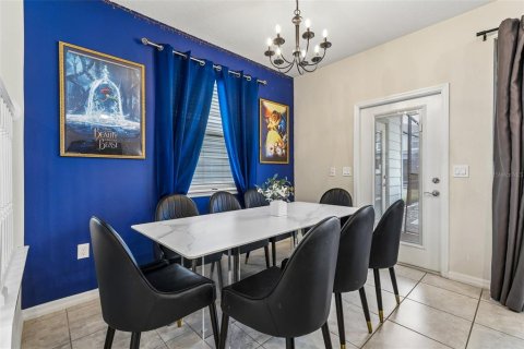 Townhouse in Davenport, Florida 5 bedrooms, 213.02 sq.m. № 2226874 - photo 9
