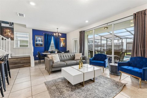 Townhouse in Davenport, Florida 5 bedrooms, 213.02 sq.m. № 2226874 - photo 7