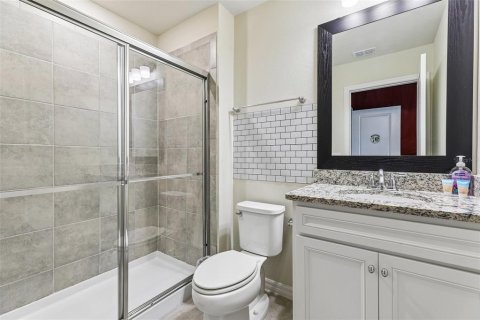 Townhouse in Davenport, Florida 5 bedrooms, 213.02 sq.m. № 2226874 - photo 15