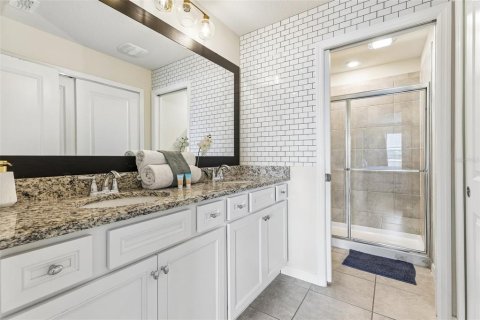 Townhouse in Davenport, Florida 5 bedrooms, 213.02 sq.m. № 2226874 - photo 21