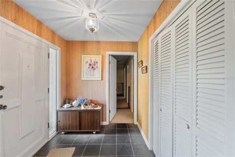 Villa ou maison à vendre à Ocala, Floride: 3 chambres, 270.72 m2 № 2148363 - photo 6