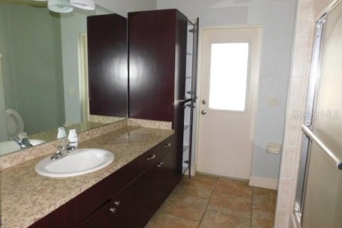 Купить виллу или дом в Кейп-Корал, Флорида 6 комнат, 210.24м2, № 2149692 - фото 4