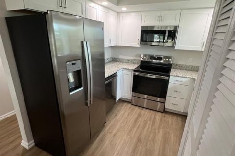 Condominio en alquiler en Port Charlotte, Florida, 2 dormitorios, 108.51 m2 № 1826990 - foto 13