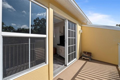 Townhouse in Lakewood Ranch, Florida 2 bedrooms, 98.85 sq.m. № 2234207 - photo 25