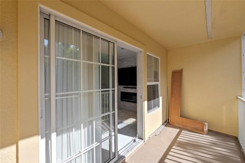 Townhouse in Lakewood Ranch, Florida 2 bedrooms, 98.85 sq.m. № 2234207 - photo 30