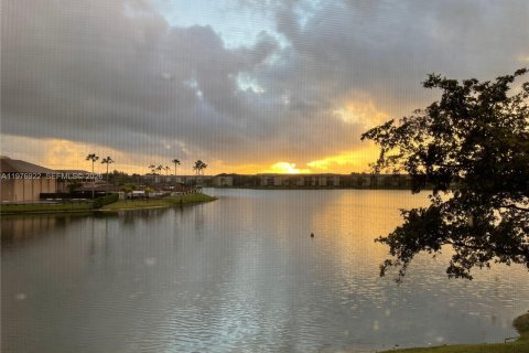 Condo à Pembroke Pines, Floride, 1 chambre  № 2078916