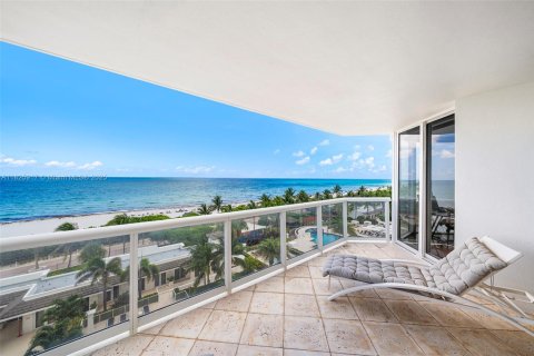 Copropriété à vendre à Miami Beach, Floride: 2 chambres, 142.14 m2 № 1936911 - photo 18