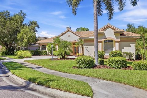 Casa en venta en Lakewood Ranch, Florida, 3 dormitorios, 227.98 m2 № 2383347 - foto 5
