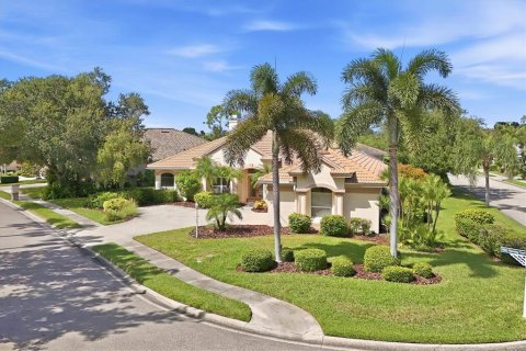 Casa en Lakewood Ranch, Florida 3 dormitorios, 227.98 m2 № 2383347
