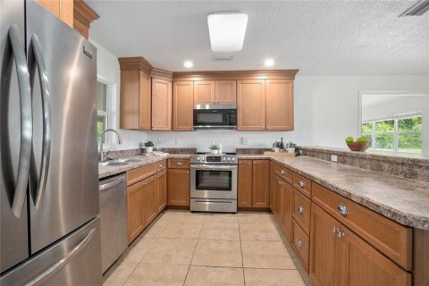 House in Deltona, Florida 3 bedrooms, 133.41 sq.m. № 1844227 - photo 7
