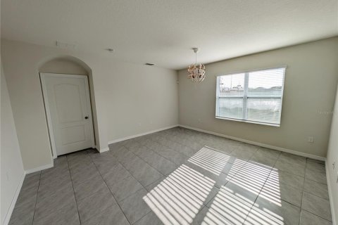House in Kissimmee, Florida 4 bedrooms, 170.01 sq.m. № 1769312 - photo 7