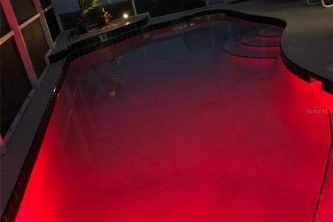 Casa en alquiler en Kissimmee, Florida, 4 dormitorios, 177.44 m2 № 1421060 - foto 26