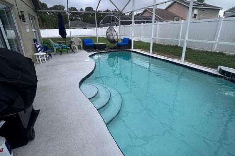 Casa en alquiler en Kissimmee, Florida, 4 dormitorios, 177.44 m2 № 1421060 - foto 22