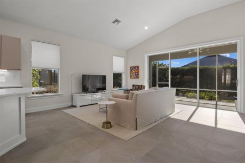 Villa ou maison à vendre à Lakeland, Floride: 2 chambres, 166.11 m2 № 2106256 - photo 18