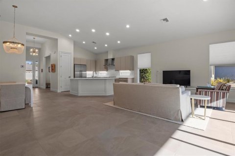 Villa ou maison à vendre à Lakeland, Floride: 2 chambres, 166.11 m2 № 2106256 - photo 19