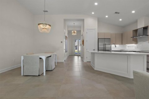 Villa ou maison à vendre à Lakeland, Floride: 2 chambres, 166.11 m2 № 2106256 - photo 11