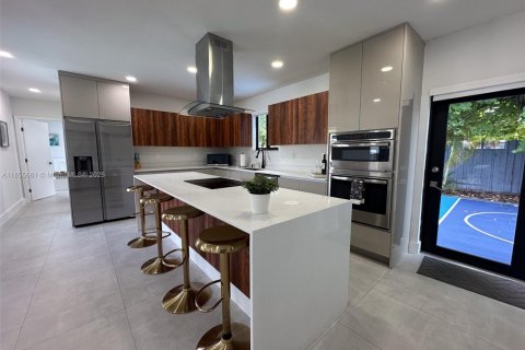 Villa ou maison à louer à Cutler Bay, Floride: 5 chambres, 192.21 m2 № 1977453 - photo 10