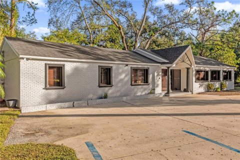 Propiedad comercial en alquiler en Sanford, Florida, 189.24 m2 № 1559274 - foto 3