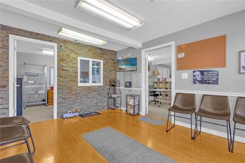 Propiedad comercial en alquiler en Sanford, Florida, 189.24 m2 № 1559274 - foto 8