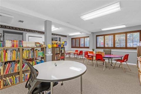 Propiedad comercial en alquiler en Sanford, Florida, 189.24 m2 № 1559274 - foto 11