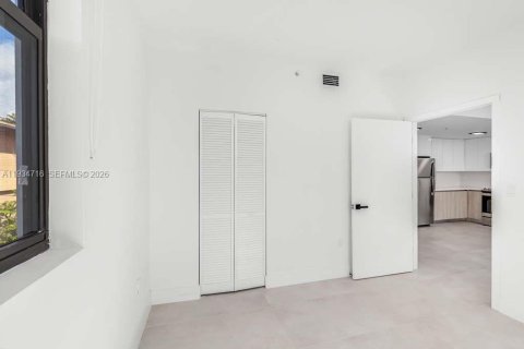 Appartement à louer à Miami, Floride: 2 chambres № 1993303 - photo 17