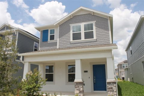 House in Apopka, Florida 3 bedrooms, 198.07 sq.m. № 2207009