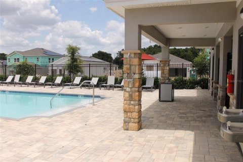 House in Apopka, Florida 3 bedrooms, 198.07 sq.m. № 2207009 - photo 28