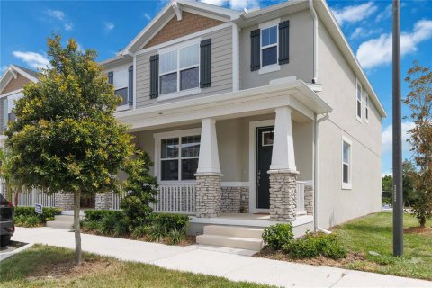 Adosado en Winter Springs, Florida 4 dormitorios, 155.89 m2 № 2291835