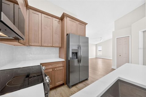 Casa en venta en Apopka, Florida, 3 dormitorios, 156.73 m2 № 2236030 - foto 8